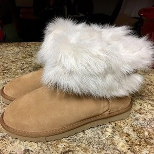 Chestnut uggs